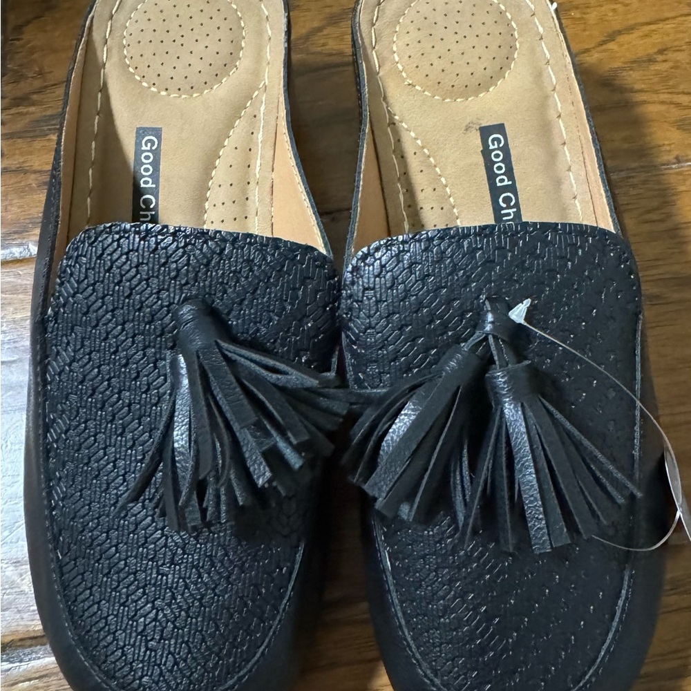 Good Choice Big Girl’s Black Tassel Loafers, Size 36/5.5